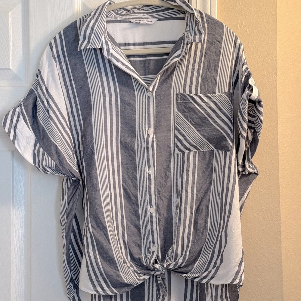 Like New, Always and Forever, Striped Short Sleeve Shirt- Size Large